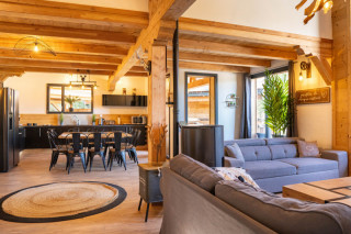 800x600-lesorres-chaletkelly-loupblanc-aur-liebellet-3x-4557659-154 800x600-lesorres-chaletkelly-loupblanc-aur-liebellet-3x-4557659-154