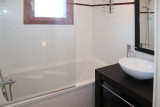_clients_210520001_photos_194h_8404745