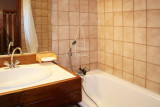 _clients_210520001_photos_377g_9068467