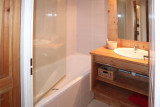 _clients_210520001_photos_640g_9472018
