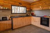 chalet-des-trappeurs-cuisine2-8543702