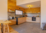 chalet-des-trappeurs-cuisine3-8543700