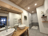 chalet-le-sereis-salle-d-eau3-10167204