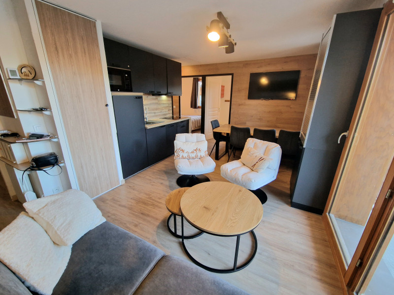 20251123-153506-10056736 20251123-153506-10056736