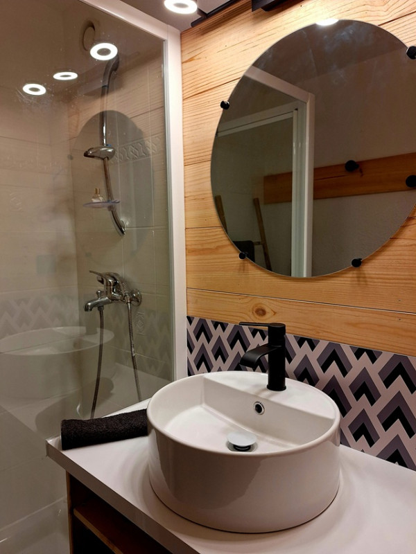 44-l-oustal-salle-de-bain2-10208778 44-l-oustal-salle-de-bain2-10208778