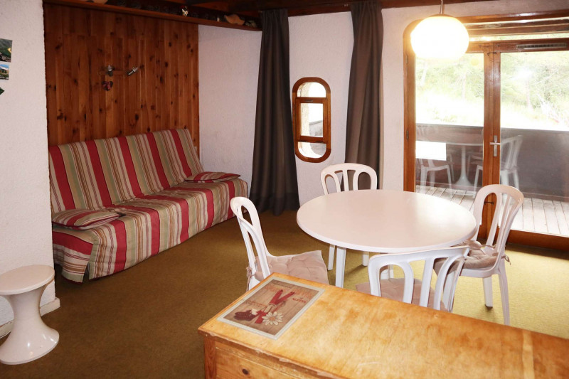 _clients_210520001_photos_101b_11156121 _clients_210520001_photos_101b_11156121