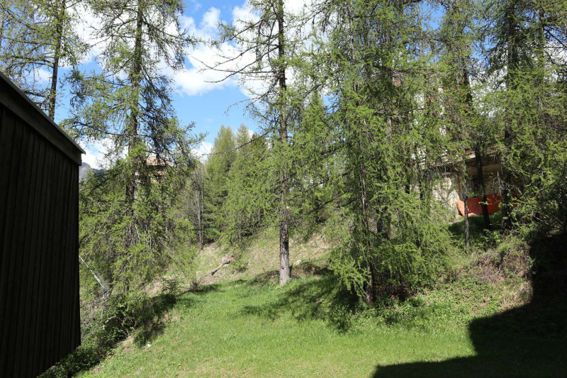 _clients_210520001_photos_108i_9854051 _clients_210520001_photos_108i_9854051