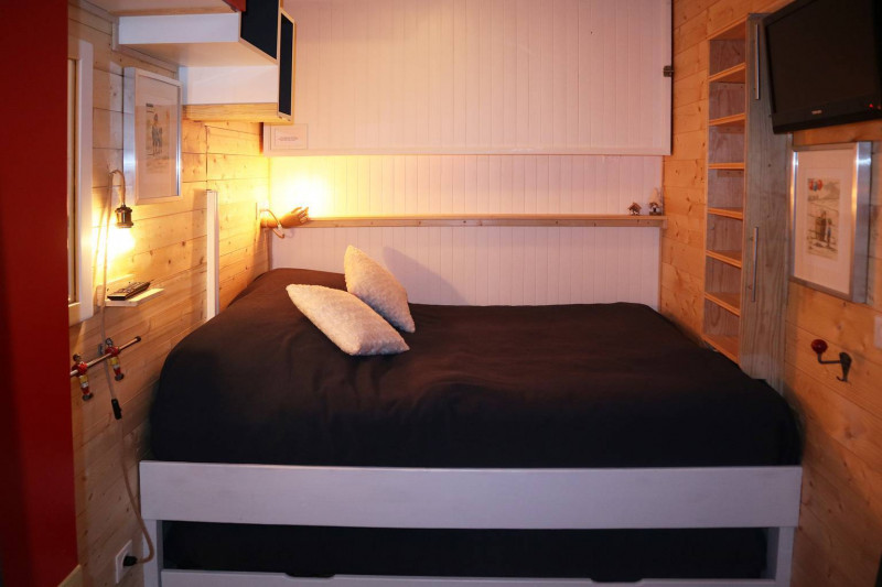 _clients_210520001_photos_127f_11022547 _clients_210520001_photos_127f_11022547