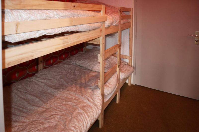 _clients_210520001_photos_140f_9903469 _clients_210520001_photos_140f_9903469