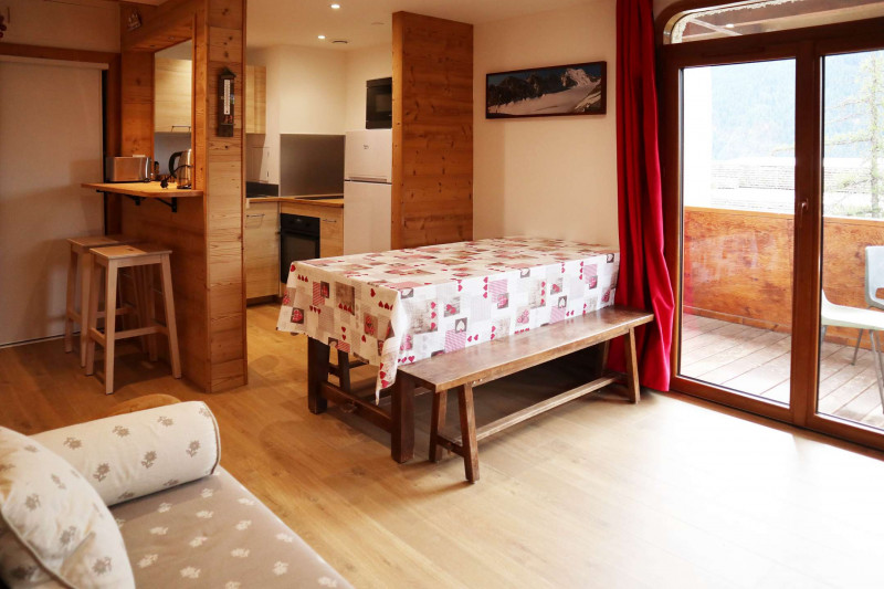 _clients_210520001_photos_170b_10545675 _clients_210520001_photos_170b_10545675