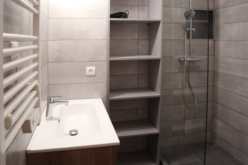 _clients_210520001_photos_178g_12280222 _clients_210520001_photos_178g_12280222