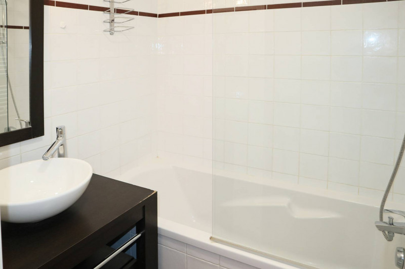 _clients_210520001_photos_196h_8404781