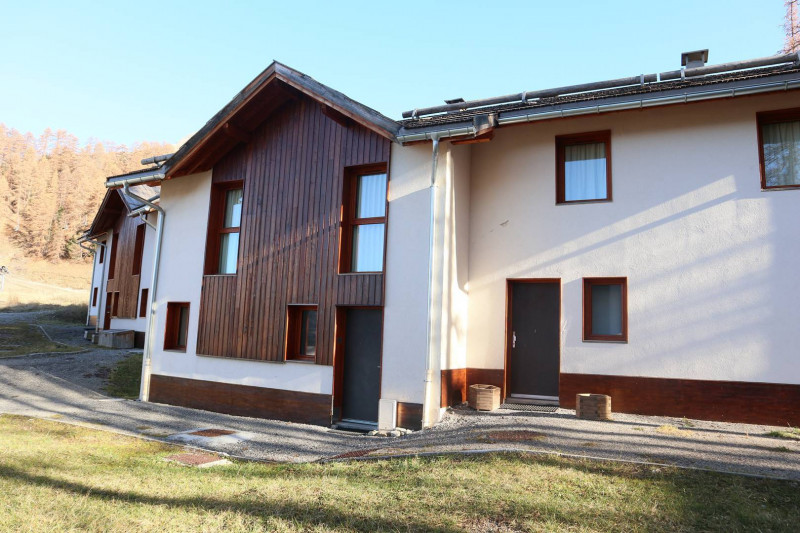 _clients_210520001_photos_208q_11031475