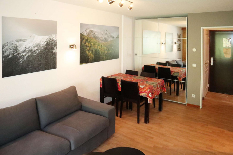 _clients_210520001_photos_219b_10721893 _clients_210520001_photos_219b_10721893