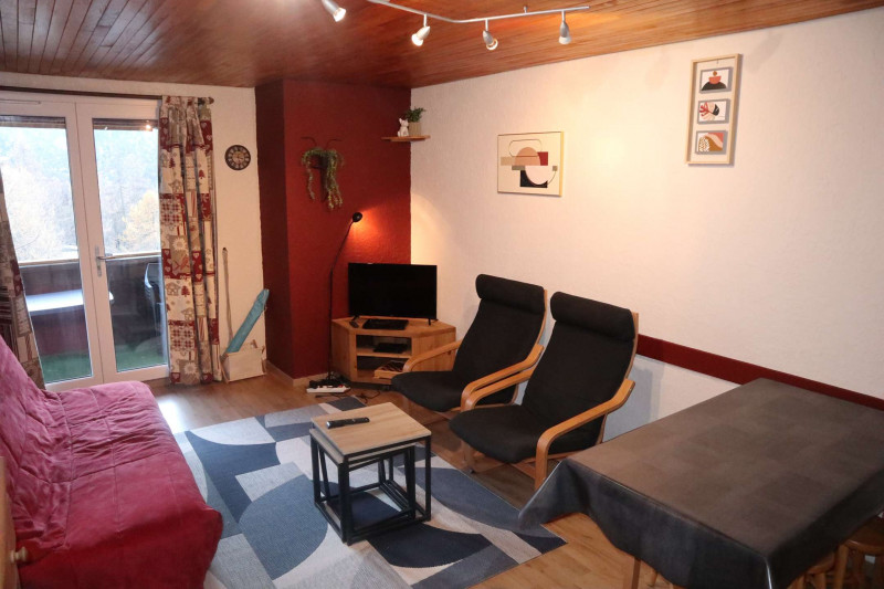 _clients_210520001_photos_235b_10546176 _clients_210520001_photos_235b_10546176