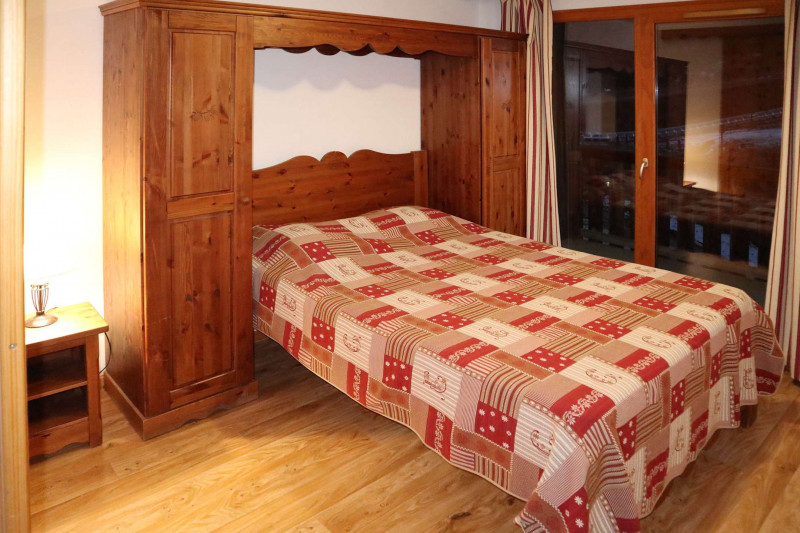 _clients_210520001_photos_295g_11123906