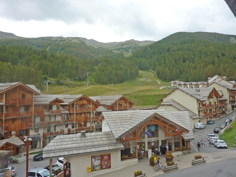 _clients_210520001_photos_327m_11165789