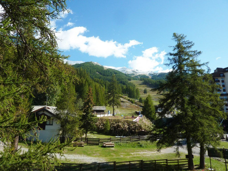 _clients_210520001_photos_330j_11032075 _clients_210520001_photos_330j_11032075