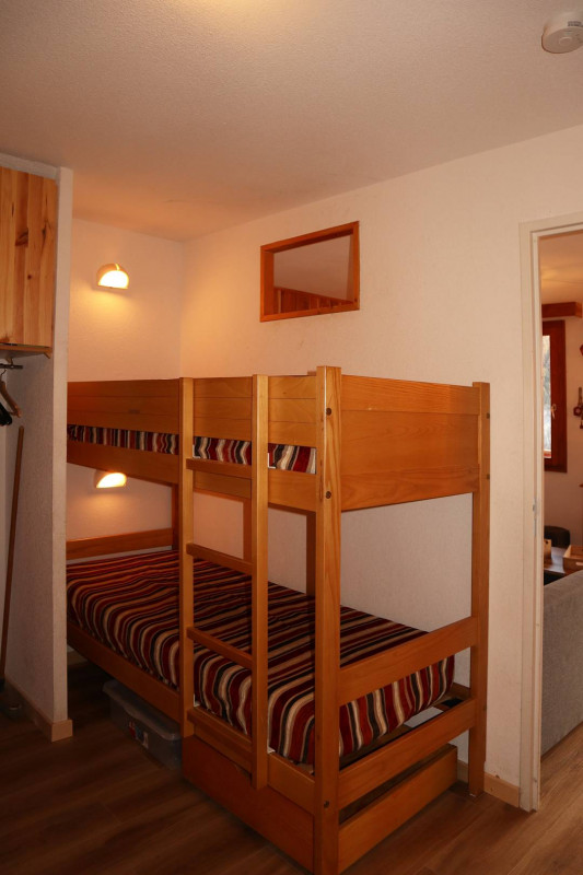 _clients_210520001_photos_352i_11263031