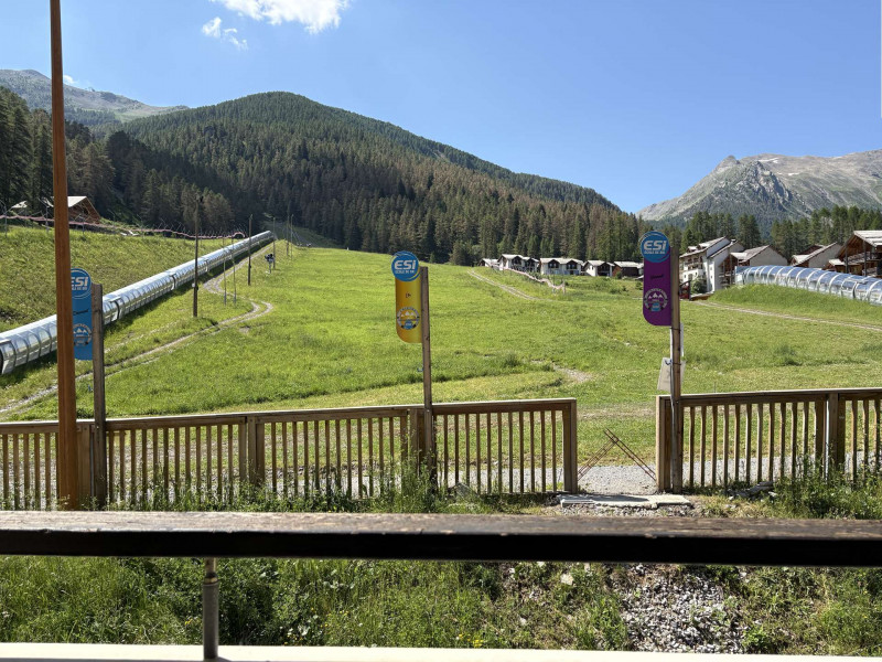 _clients_210520001_photos_359i_12150405 _clients_210520001_photos_359i_12150405