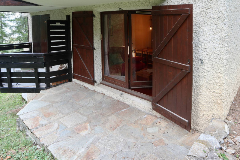 _clients_210520001_photos_379j_11007265