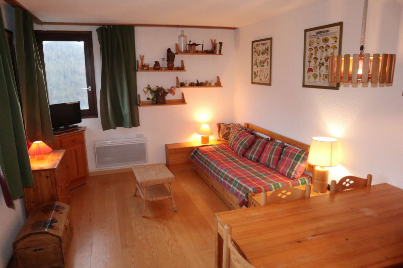 _clients_210520001_photos_380a_10630604 _clients_210520001_photos_380a_10630604