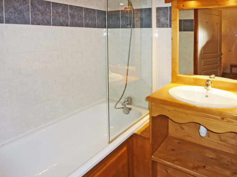 _clients_210520001_photos_382k_9155393