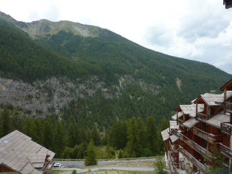 _clients_210520001_photos_422i_10957405