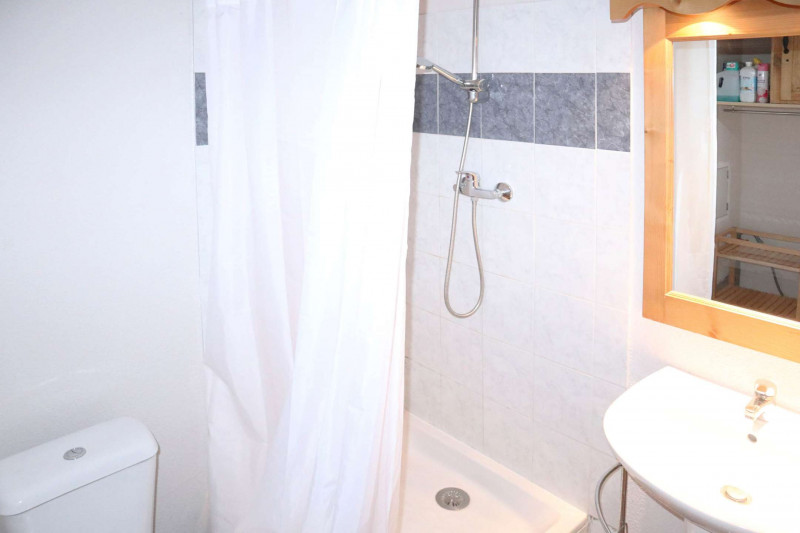 _clients_210520001_photos_429j_10614231