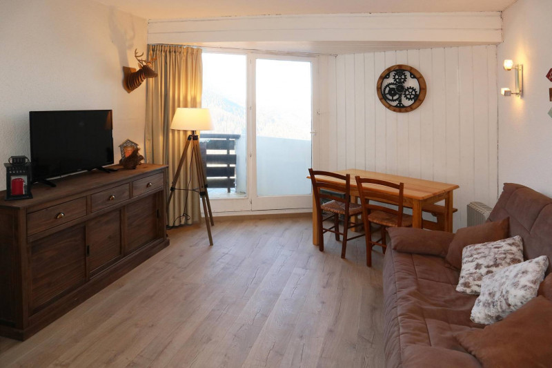 _clients_210520001_photos_436a_12150950 _clients_210520001_photos_436a_12150950
