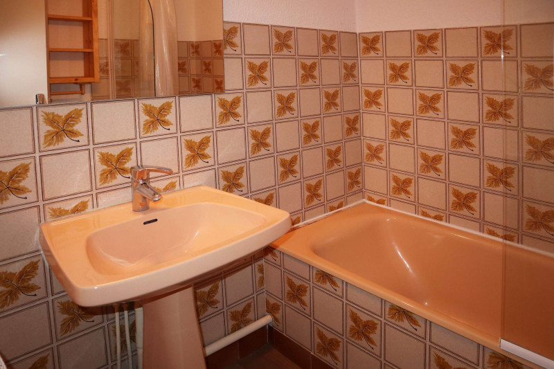 _clients_210520001_photos_437g_10723175