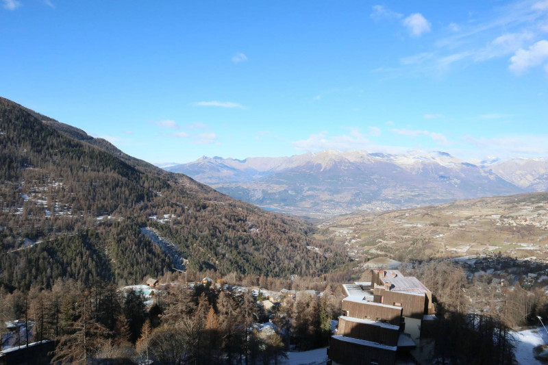 _clients_210520001_photos_460k_12220959