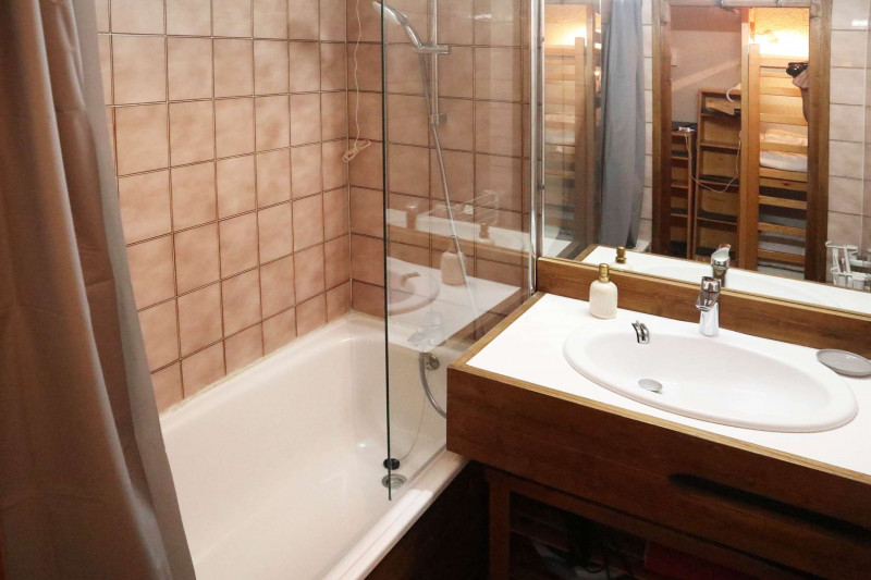 _clients_210520001_photos_463g_9897240 _clients_210520001_photos_463g_9897240