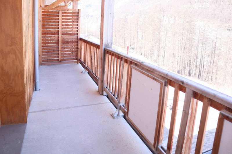 _clients_210520001_photos_486g_10823901 _clients_210520001_photos_486g_10823901