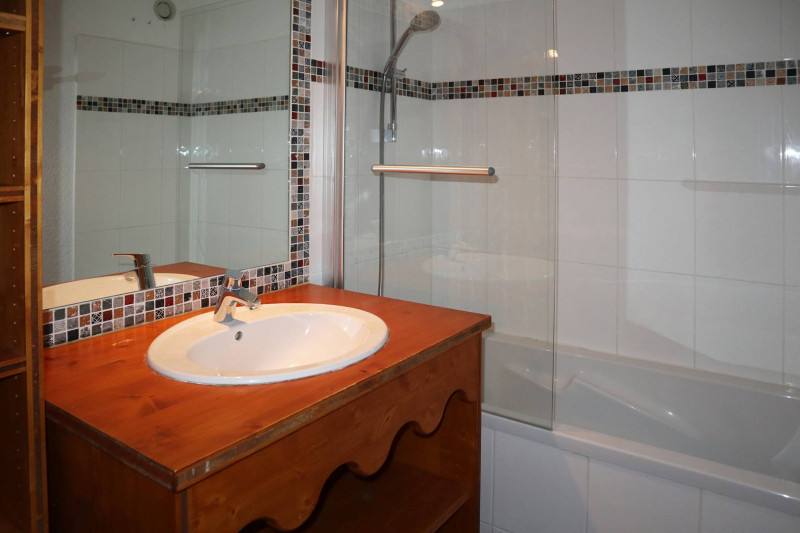 _clients_210520001_photos_516h_8406861