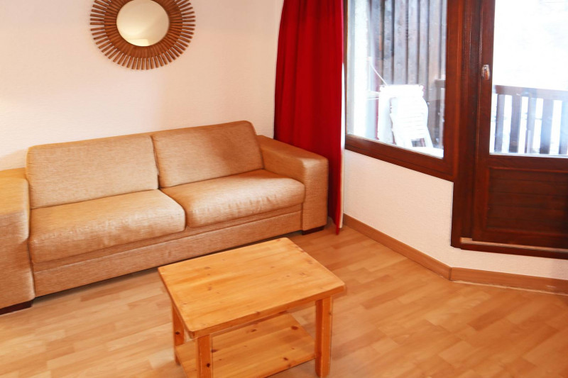 _clients_210520001_photos_550b_10623391 _clients_210520001_photos_550b_10623391