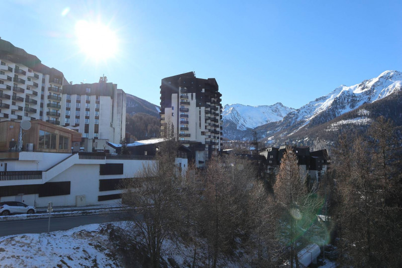 _clients_210520001_photos_555j_11256201