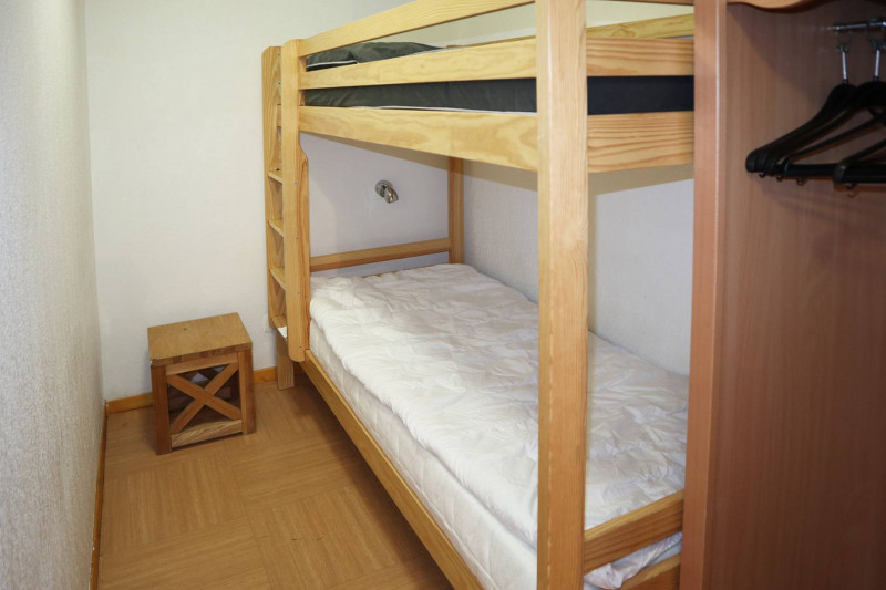_clients_210520001_photos_569g_12190881
