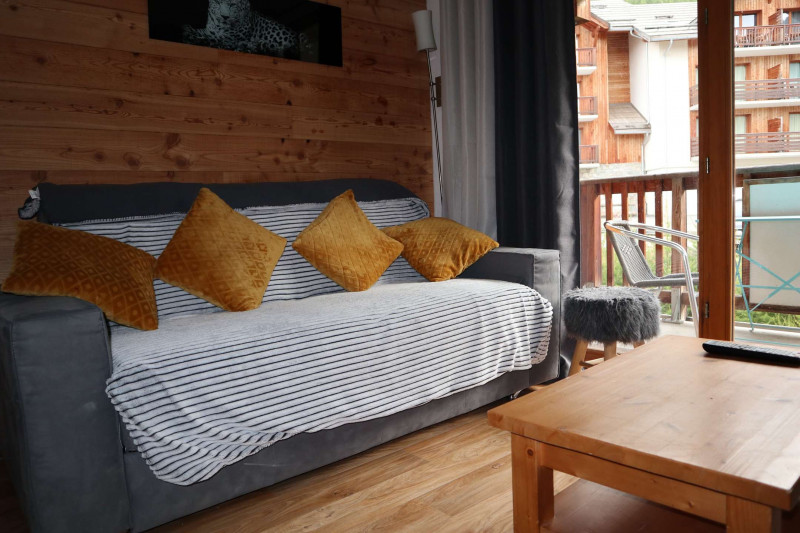 _clients_210520001_photos_575d_10615183 _clients_210520001_photos_575d_10615183