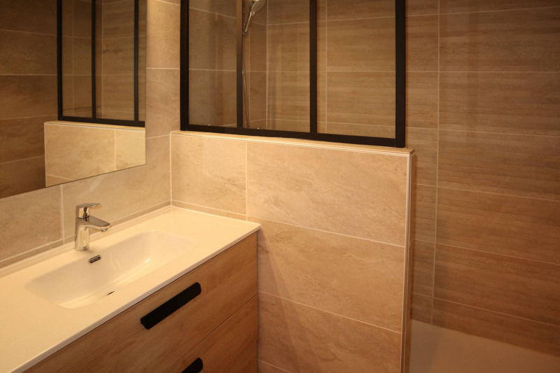 _clients_210520001_photos_586f_12327430 _clients_210520001_photos_586f_12327430