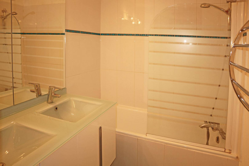 _clients_210520001_photos_590i_8396597