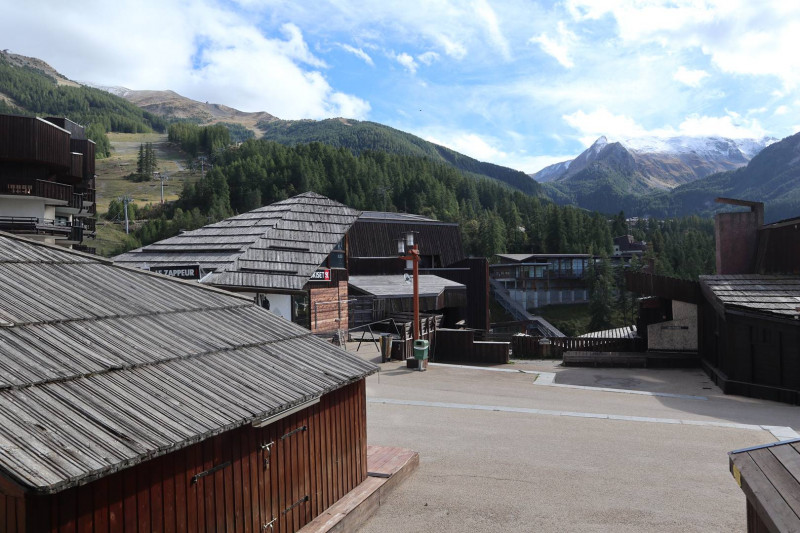 _clients_210520001_photos_591i_10807927 _clients_210520001_photos_591i_10807927