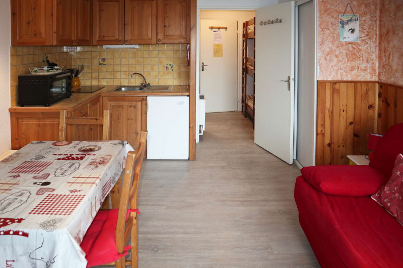 _clients_210520001_photos_5b_10264144 _clients_210520001_photos_5b_10264144