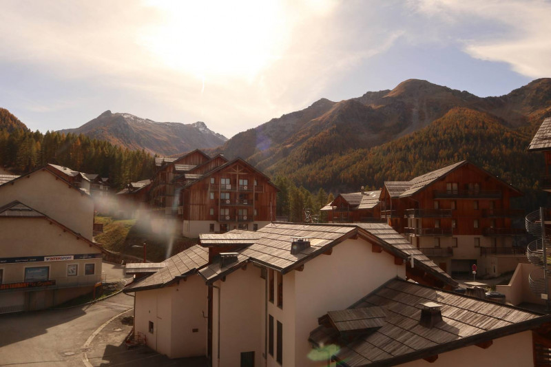 _clients_210520001_photos_600m_11492375