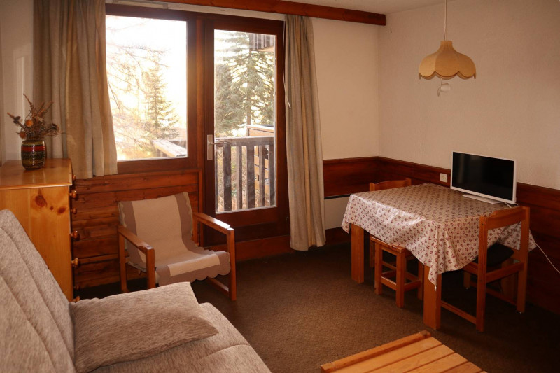 _clients_210520001_photos_605a_10950305