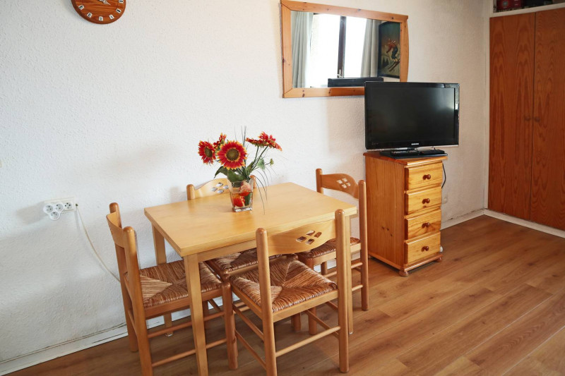 _clients_210520001_photos_609c_10356715 _clients_210520001_photos_609c_10356715