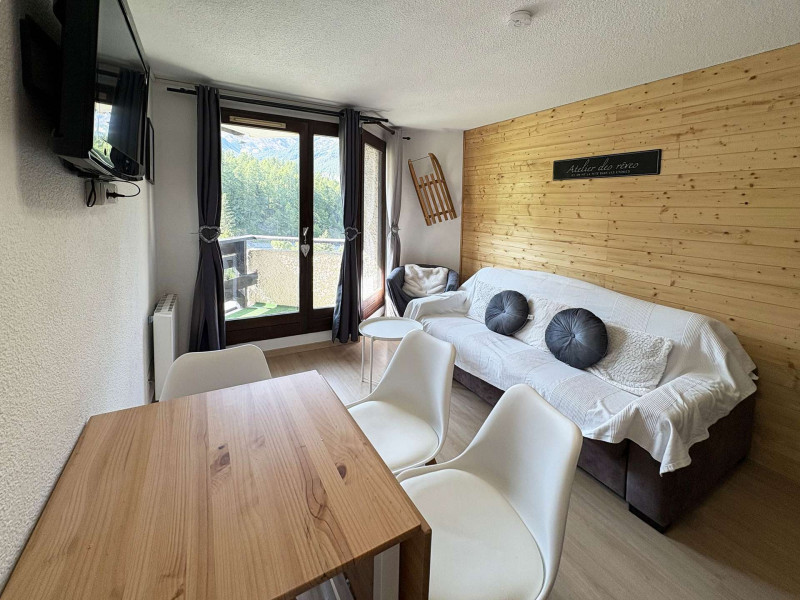 _clients_210520001_photos_624b_11355373