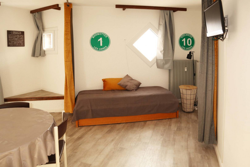 _clients_210520001_photos_626a_10248331