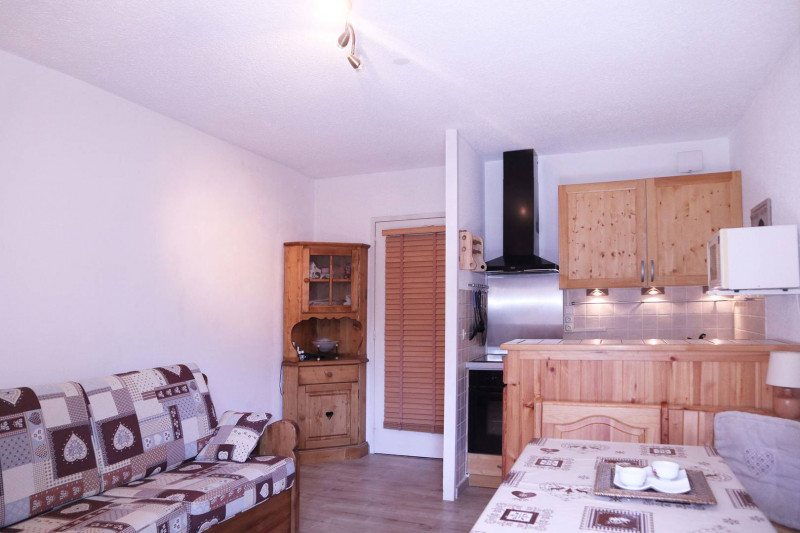 _clients_210520001_photos_643a_12128435 _clients_210520001_photos_643a_12128435