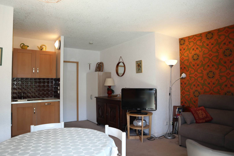 _clients_210520001_photos_64c_11273242